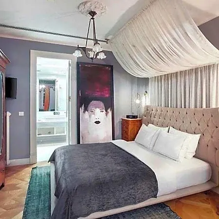 Lina Taksim Pera Otel İstanbul