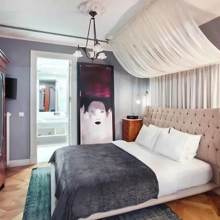 Otel Lina Taksim Pera