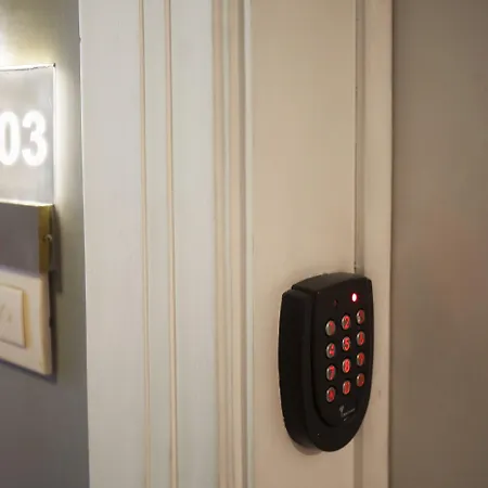 Lina Taksim Pera Hotel 3*