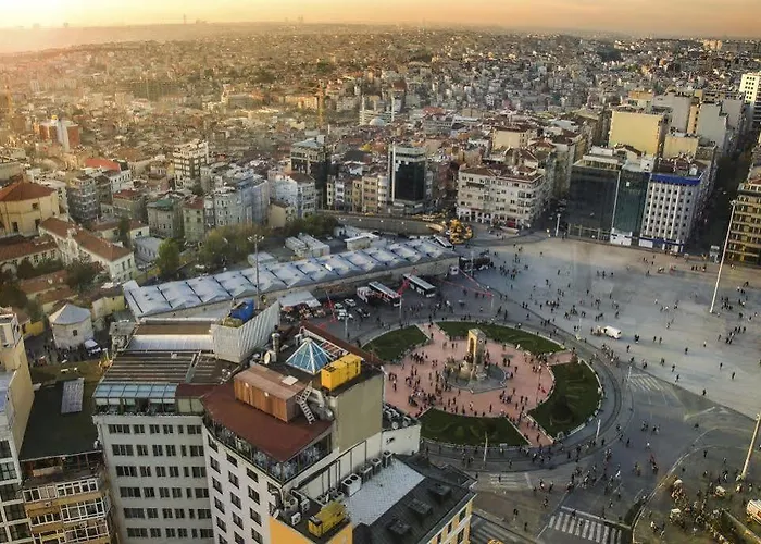 Lina Taksim Pera 3*