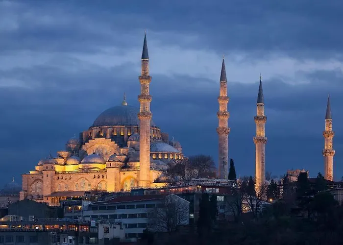 Lina Taksim Pera Отель Стамбул