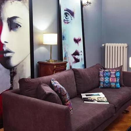 Otel Lina Taksim Pera Former Walton 4*