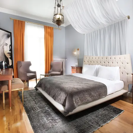 Lina Taksim Pera Hotel Istanboel