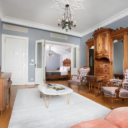 Lina Taksim Pera Hotel Istanboel